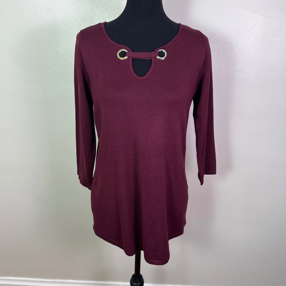 Tribekka 44 Womens Burgundy Grommet Keyhole 3/4 Sleeve Knit Sweater, Size M